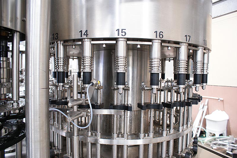 small-bottled-water-filling-equipment-2