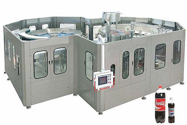 Carbonated Beverage Filling Machine